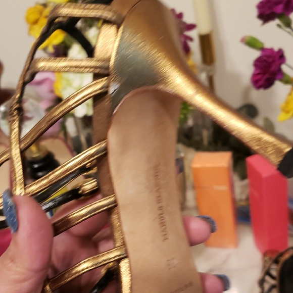 Manolo Blahnik Metallic Leather Slingback Sandals + Dust Bag. - Picture 12 of 16